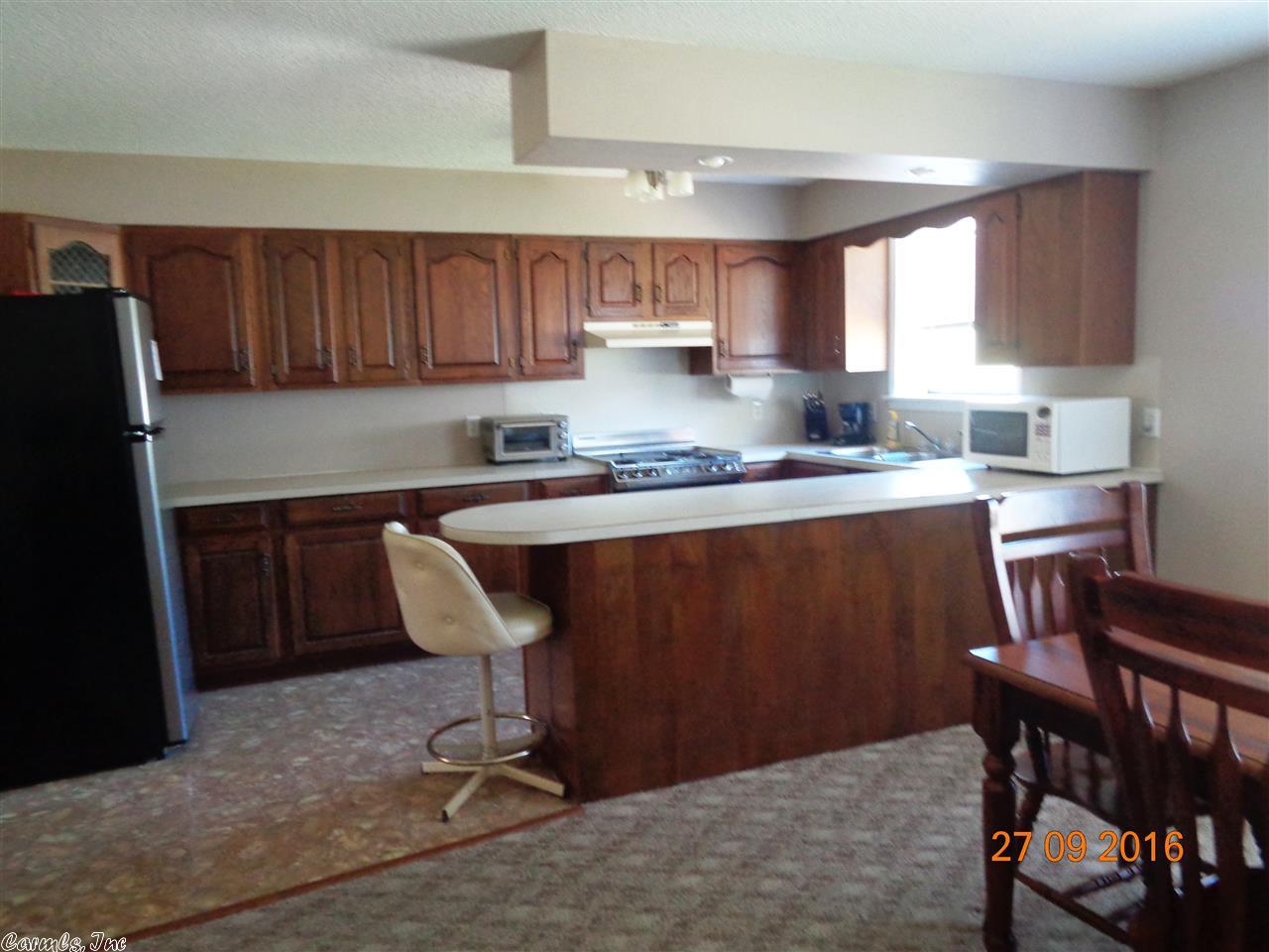1117 W 4th St, Rector, AR 72461 photo 6