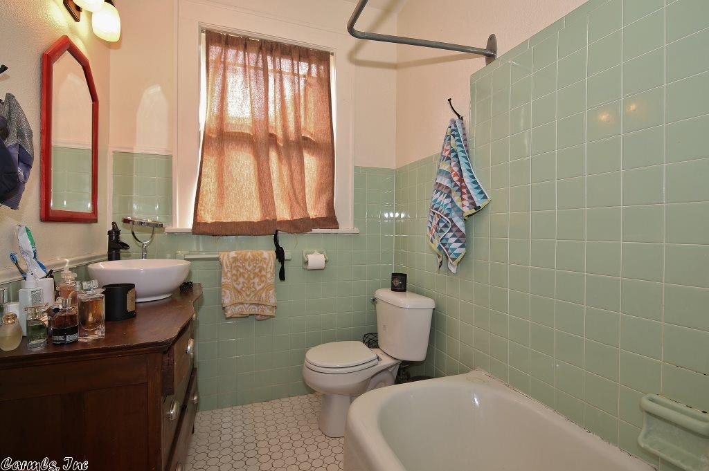324 W Conway St, Benton, AR 72015 photo 18