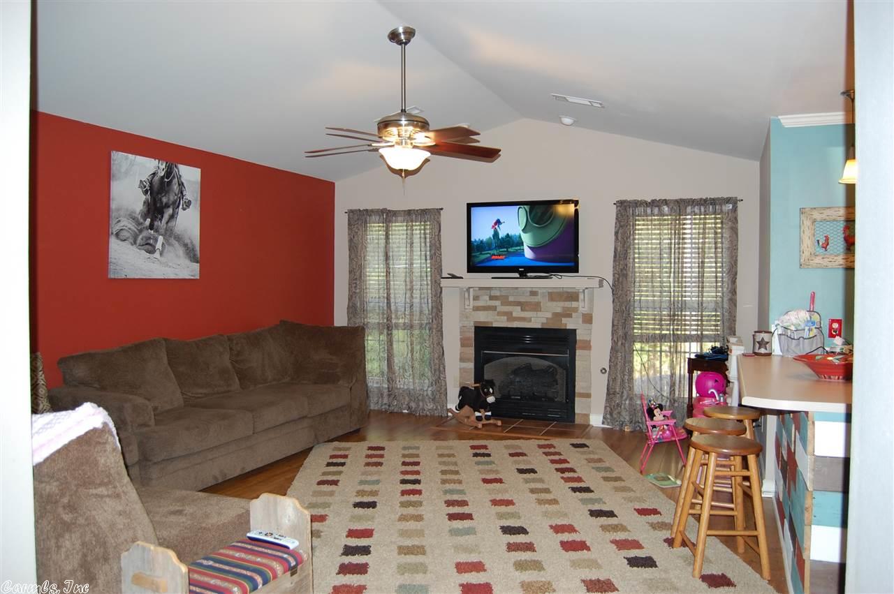 701 Cara Jane Dr, Redfield, AR 72132 photo 6