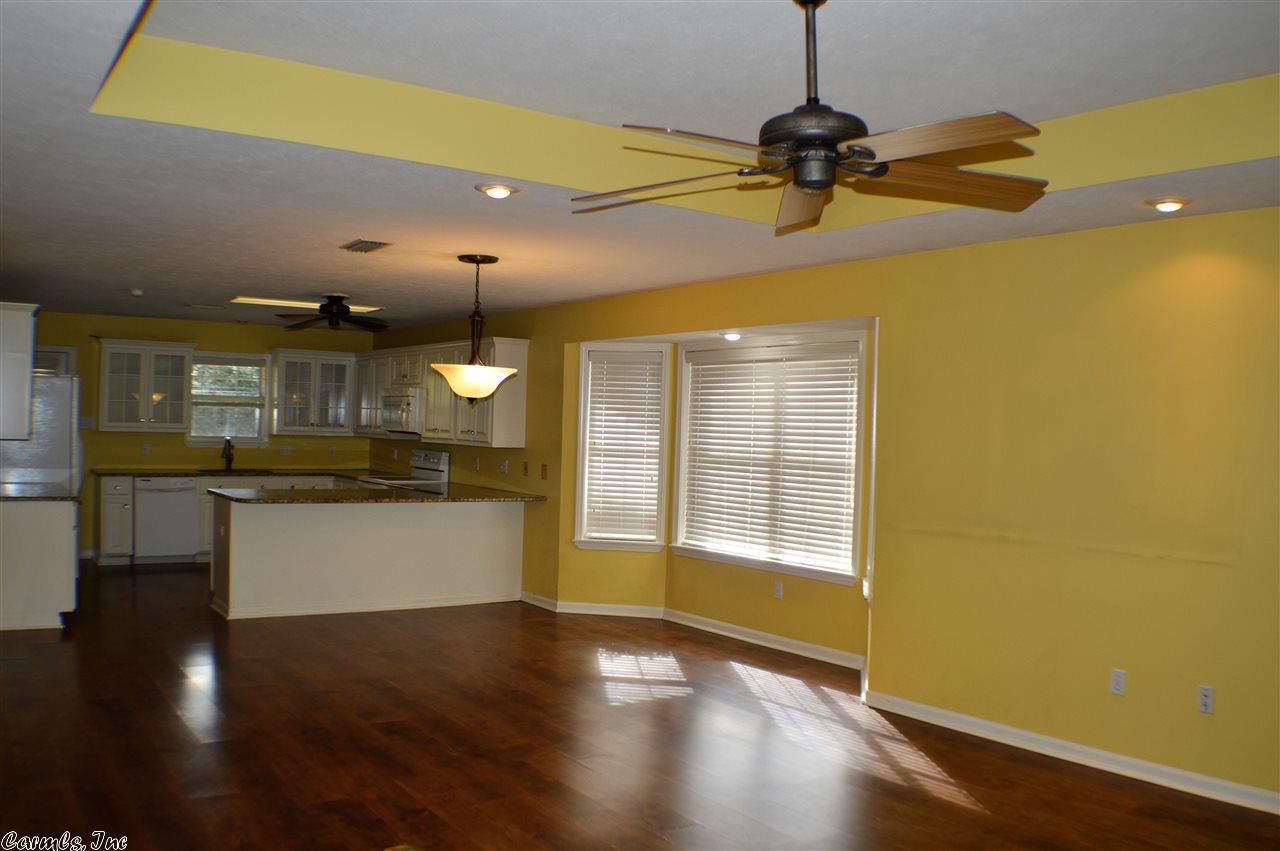 400 Cheyenne Ln, Conway, AR 72032 photo 4