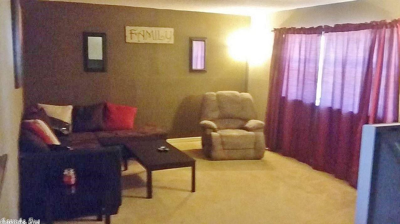 4 Sue Ln, Conway, AR 72032 photo 4