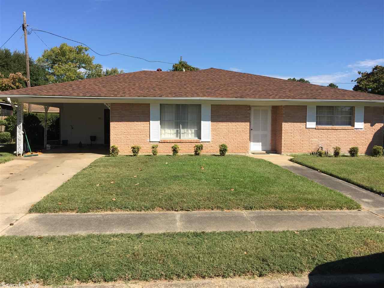 1903 Collegiate Dr, Pine Bluff, AR 71601 photo 1