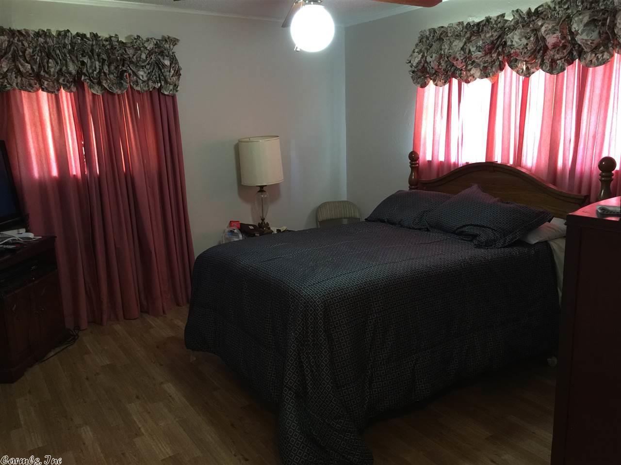 1903 Collegiate Dr, Pine Bluff, AR 71601 photo 5