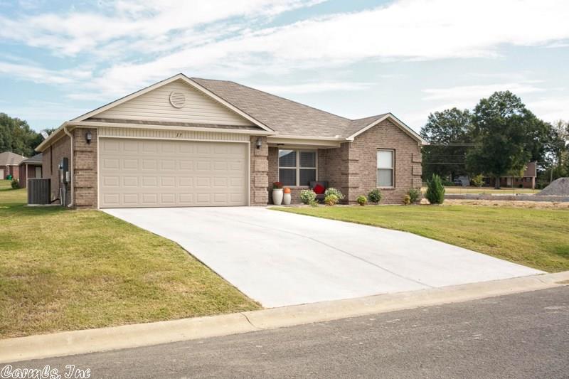 17 Heelstone Dr, Cabot, AR 72023 photo 2