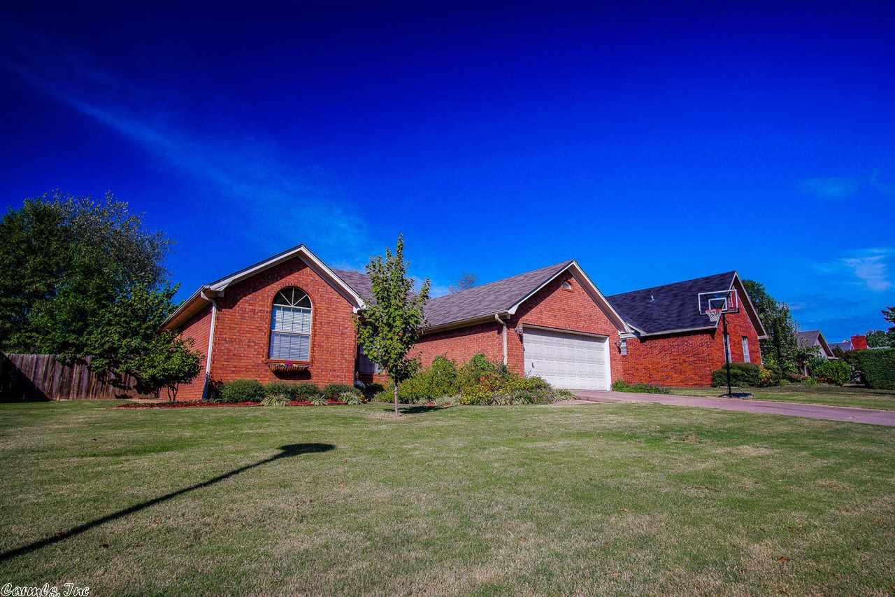 877 Heather Cir, Conway, AR 72034 photo 3