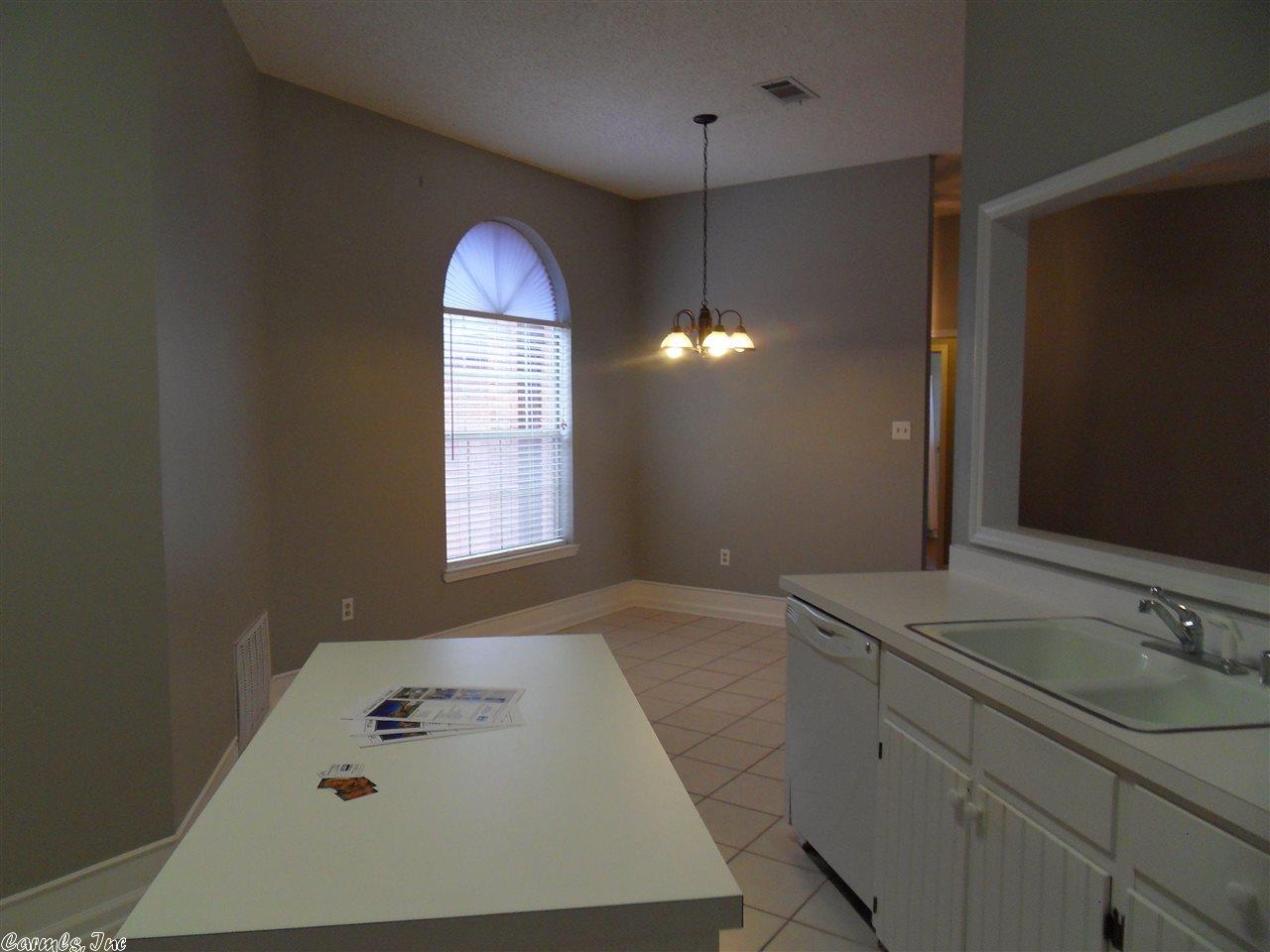 877 Heather Cir, Conway, AR 72034 photo 9