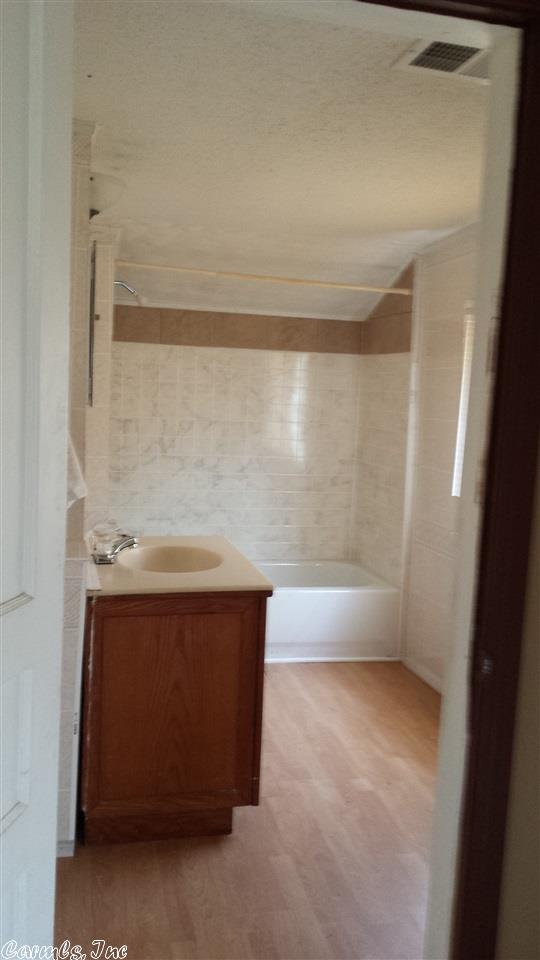 801 Lillian St, Benton, AR 72015 photo 14