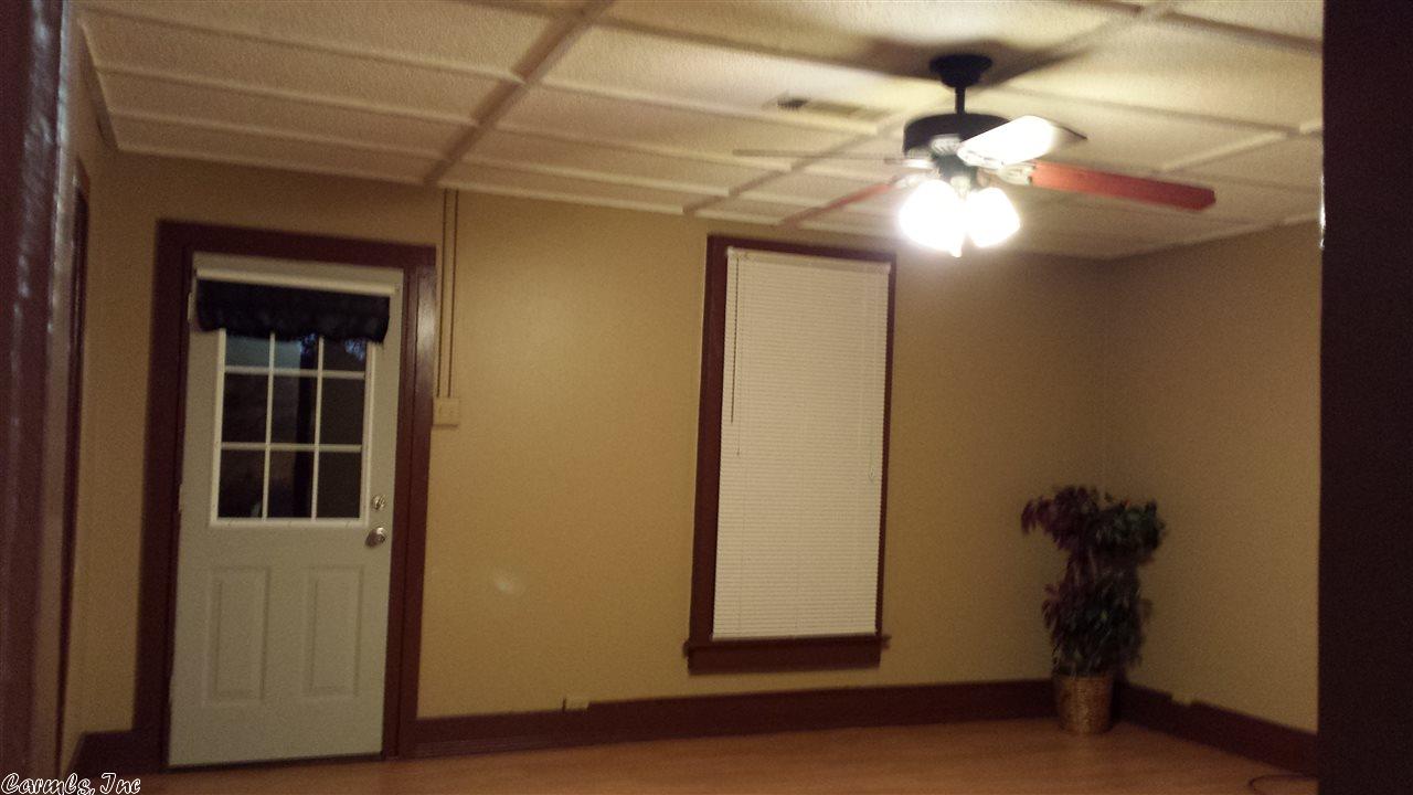 801 Lillian St, Benton, AR 72015 photo 2