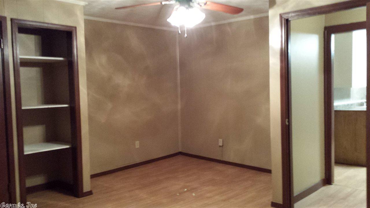 801 Lillian St, Benton, AR 72015 photo 9