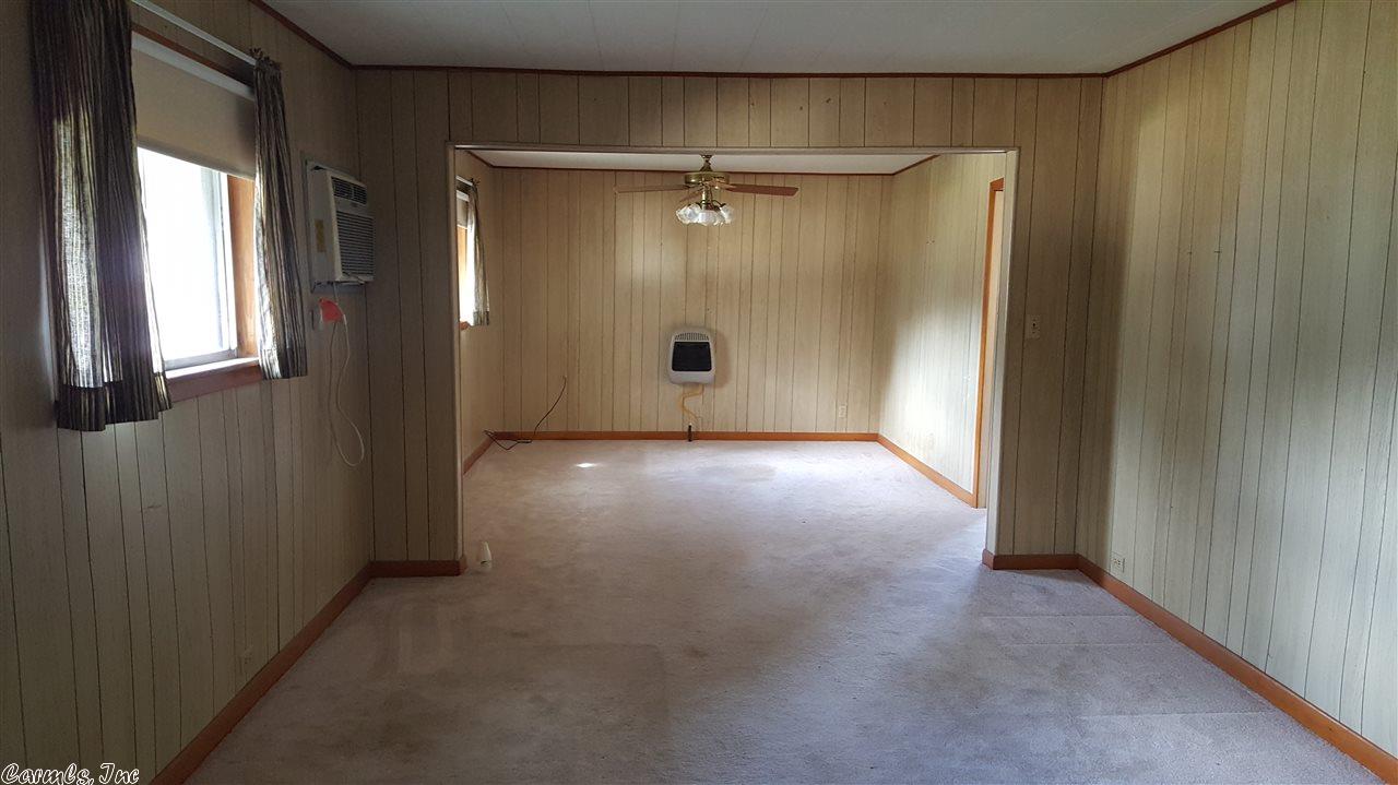 409 Mcnabb, Rector, AR 72461 photo 4