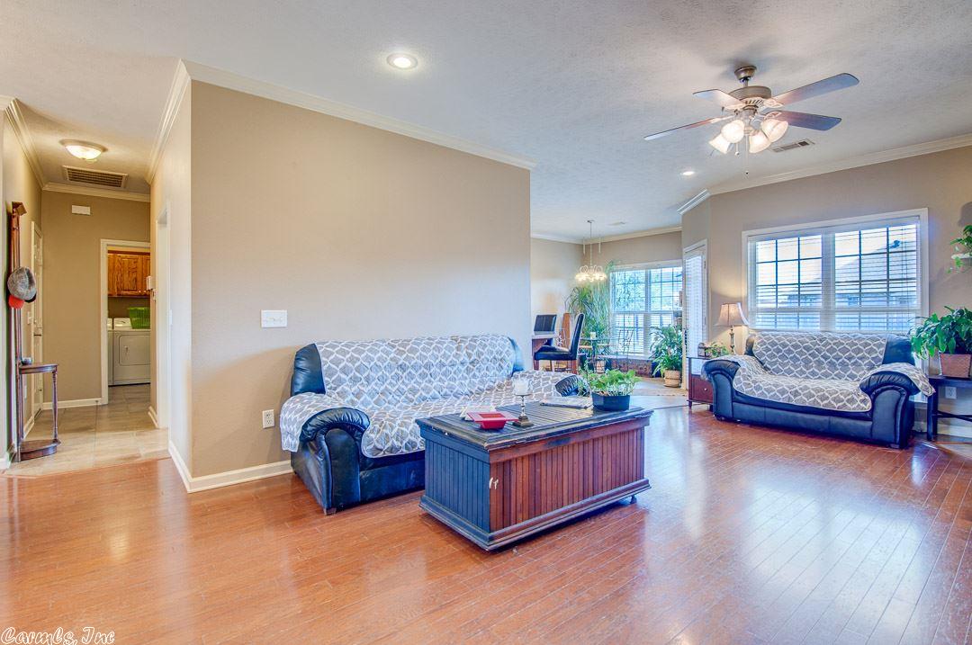 1620 Hosta, Conway, AR 72034 photo 4