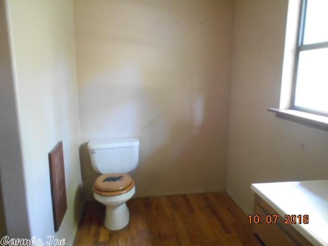 693 Polk 42, Mena, AR 71953 photo 12