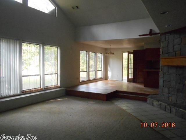 693 Polk 42, Mena, AR 71953 photo 5