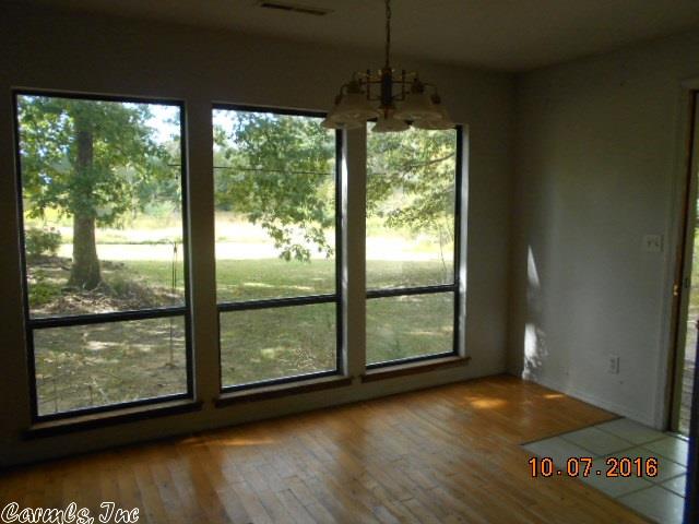 693 Polk 42, Mena, AR 71953 photo 6
