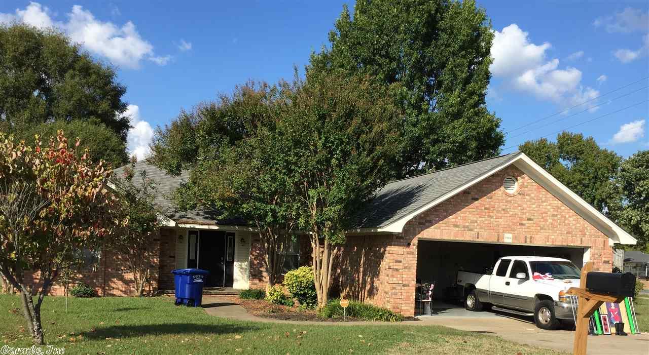 2904 Celia Dr, Conway, AR 72034 photo 1