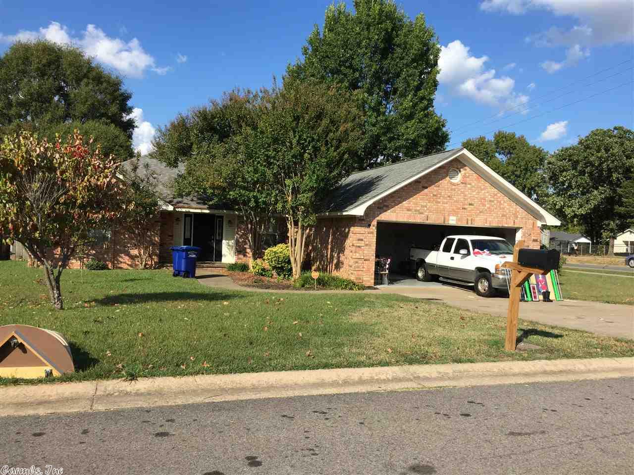 2904 Celia Dr, Conway, AR 72034 photo 2