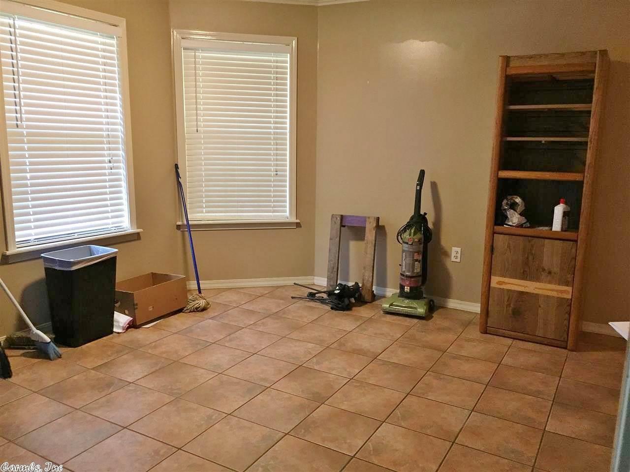 2904 Celia Dr, Conway, AR 72034 photo 7