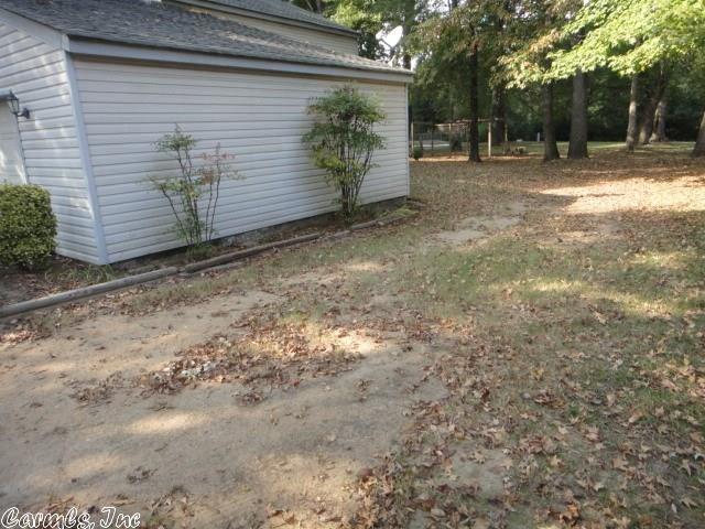 208 Berkshire Cir, Jacksonville, AR 72076 photo 3