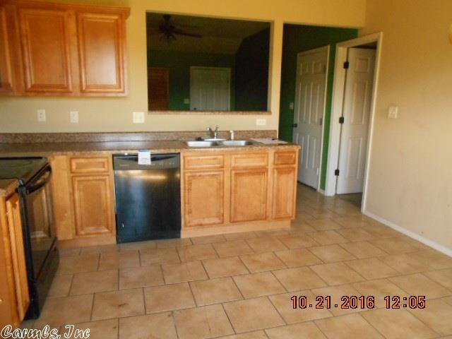 689 Peyton St, Ward, AR 72176 photo 3
