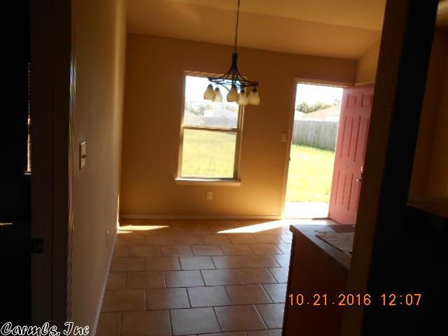 689 Peyton St, Ward, AR 72176 photo 10