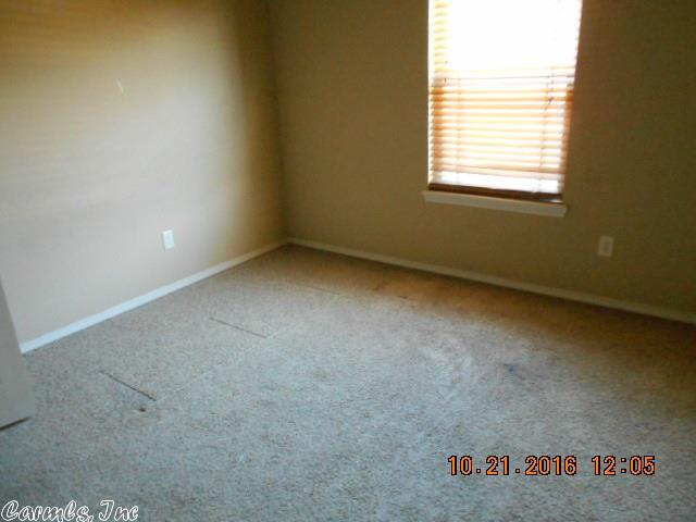 689 Peyton St, Ward, AR 72176 photo 7