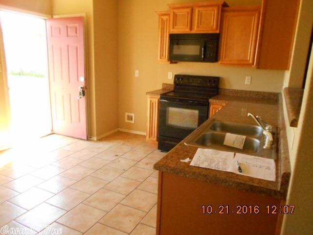 689 Peyton St, Ward, AR 72176 photo 11