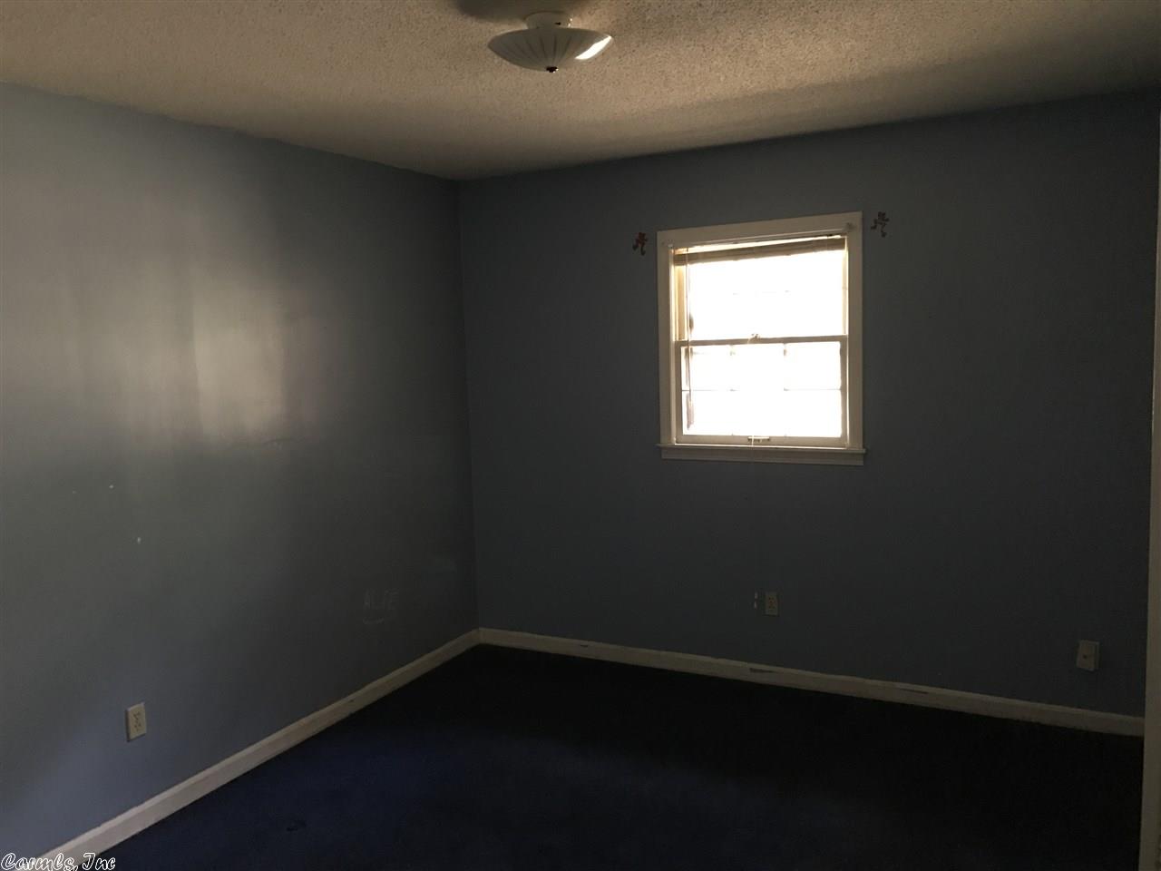 17 Smugglers Ln, Pine Bluff, AR 71603 photo 5
