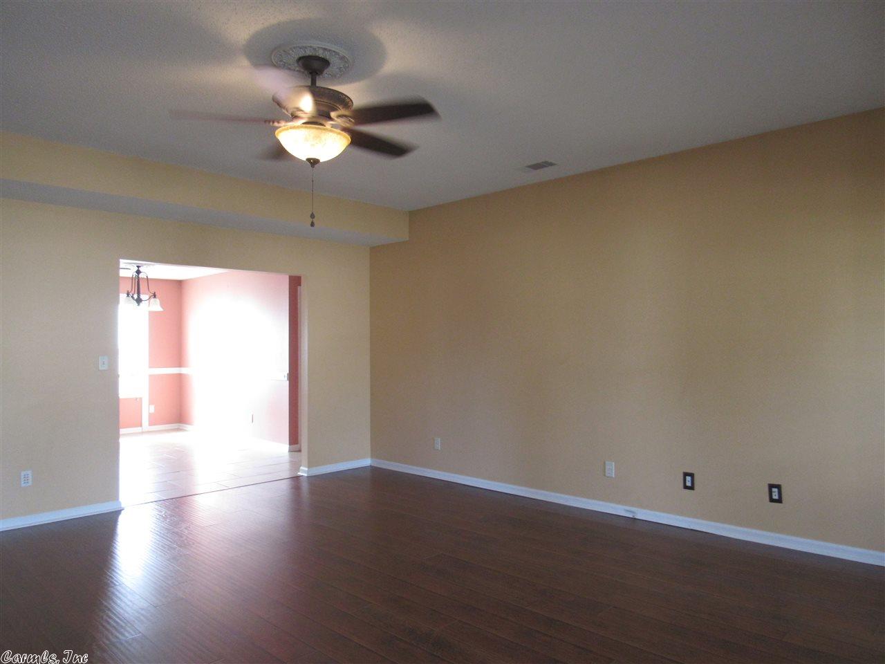 223 Hunters Run, Haskell, AR 72015 photo 4