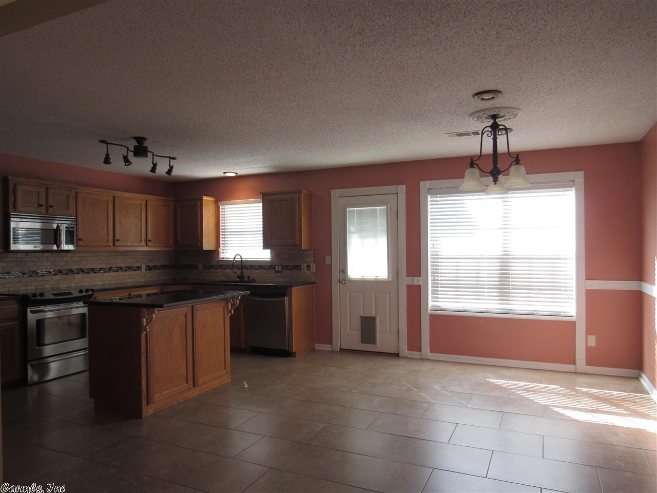 223 Hunters Run, Haskell, AR 72015 photo 12