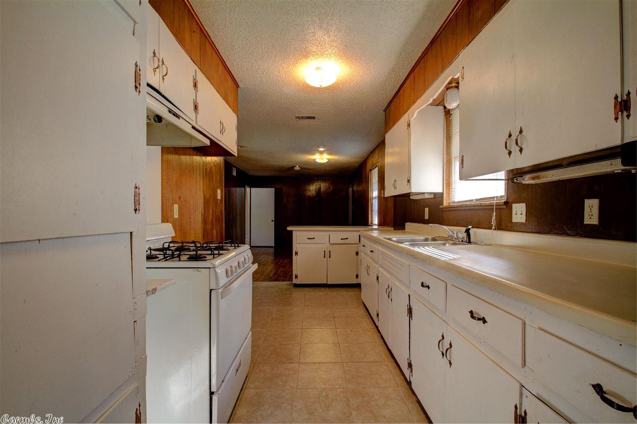 905 Gregory, Jacksonville, AR 72076 photo 16