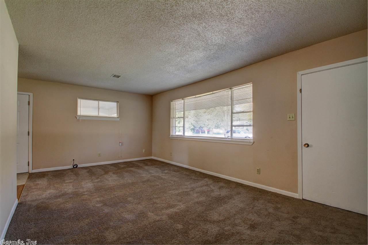 905 Gregory, Jacksonville, AR 72076 photo 5