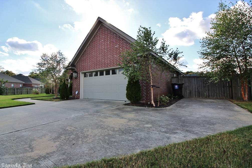 3005 Sunset Meadows Dr, Bryant, AR 72022 photo 2