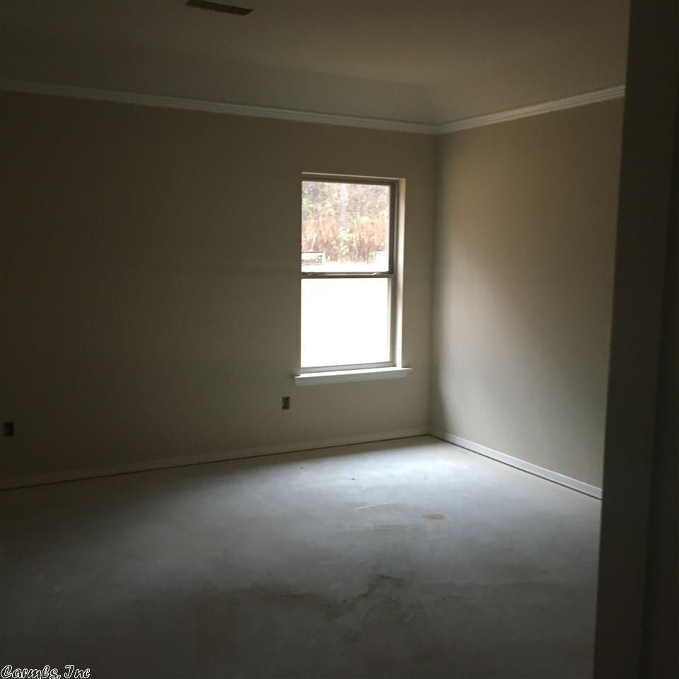 304 Crossing Ct, Bryant, AR 72022 photo 8