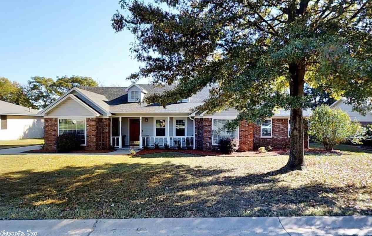 912 Heather Cir, Conway, AR 72034 photo 2