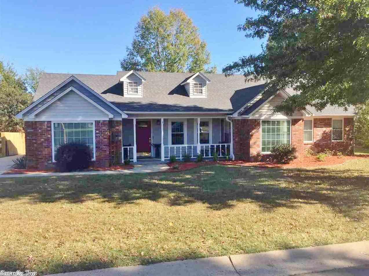 912 Heather Cir, Conway, AR 72034 photo 1