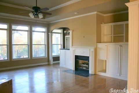 105 Bartlett, Searcy, AR 72143 photo 4