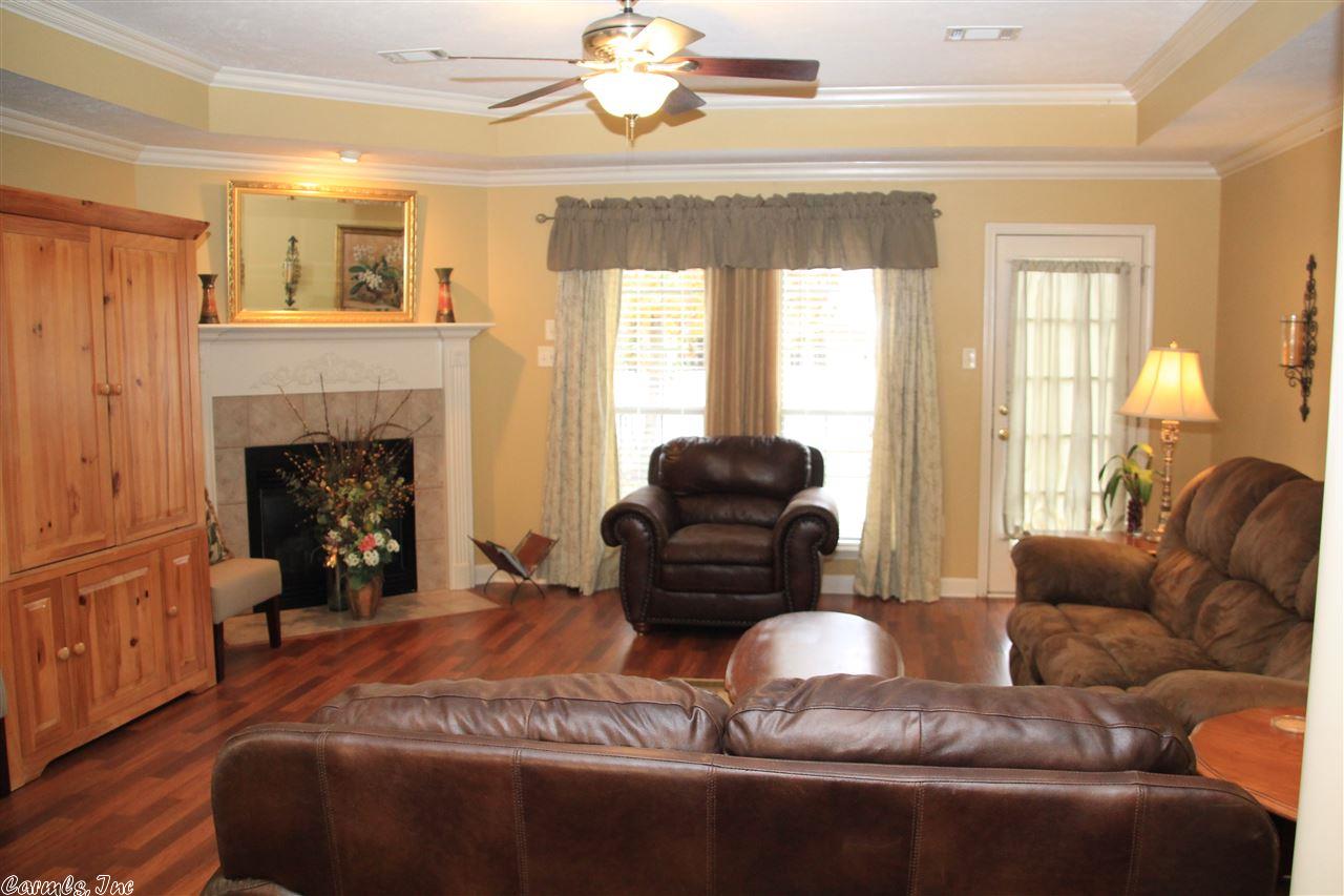 2140 Chase Dr, Conway, AR 72034 photo 2