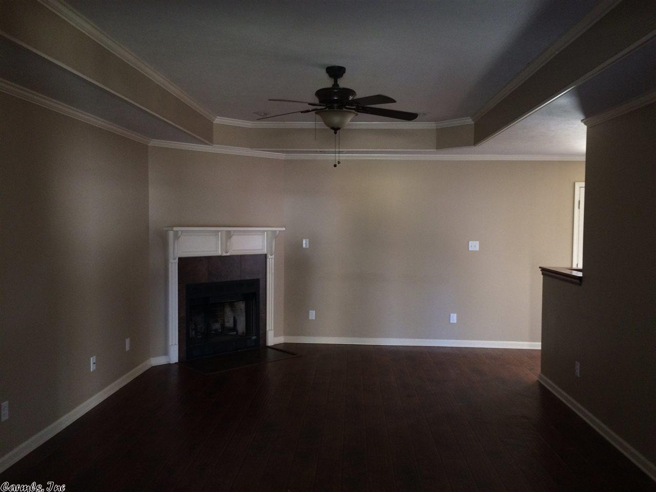 12 Bishop Ln, Conway, AR 72032 photo 2