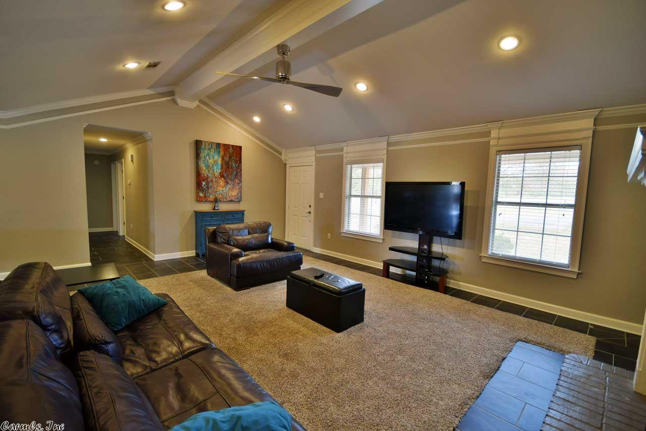 5015 W Tyler, Conway, AR 72034 photo 4