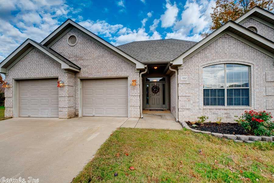 3110 Brooke Ln, Benton, AR 72015 photo 1