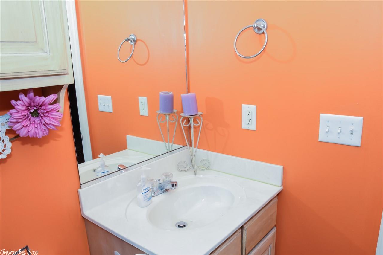 1225 Nancy, Trumann, AR 72472 photo 24