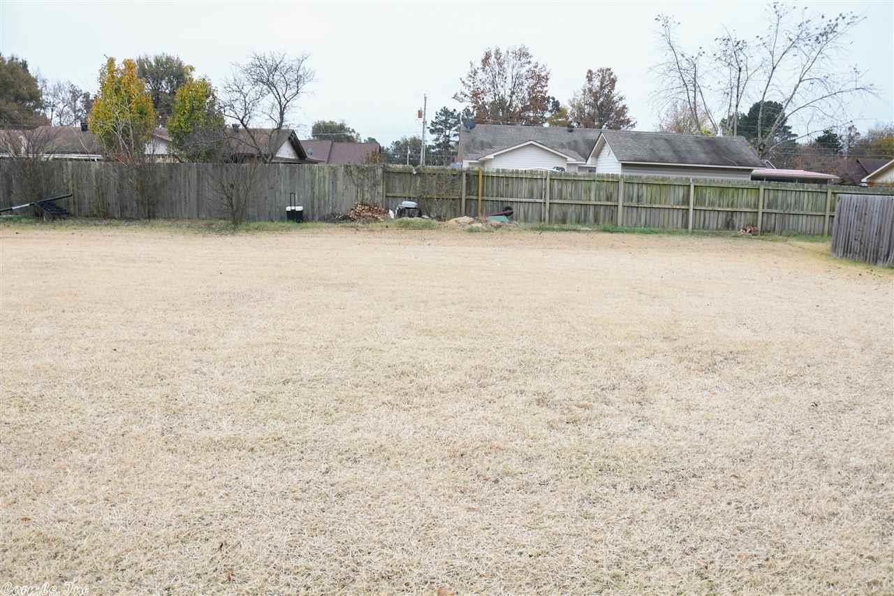 1225 Nancy, Trumann, AR 72472 photo 32