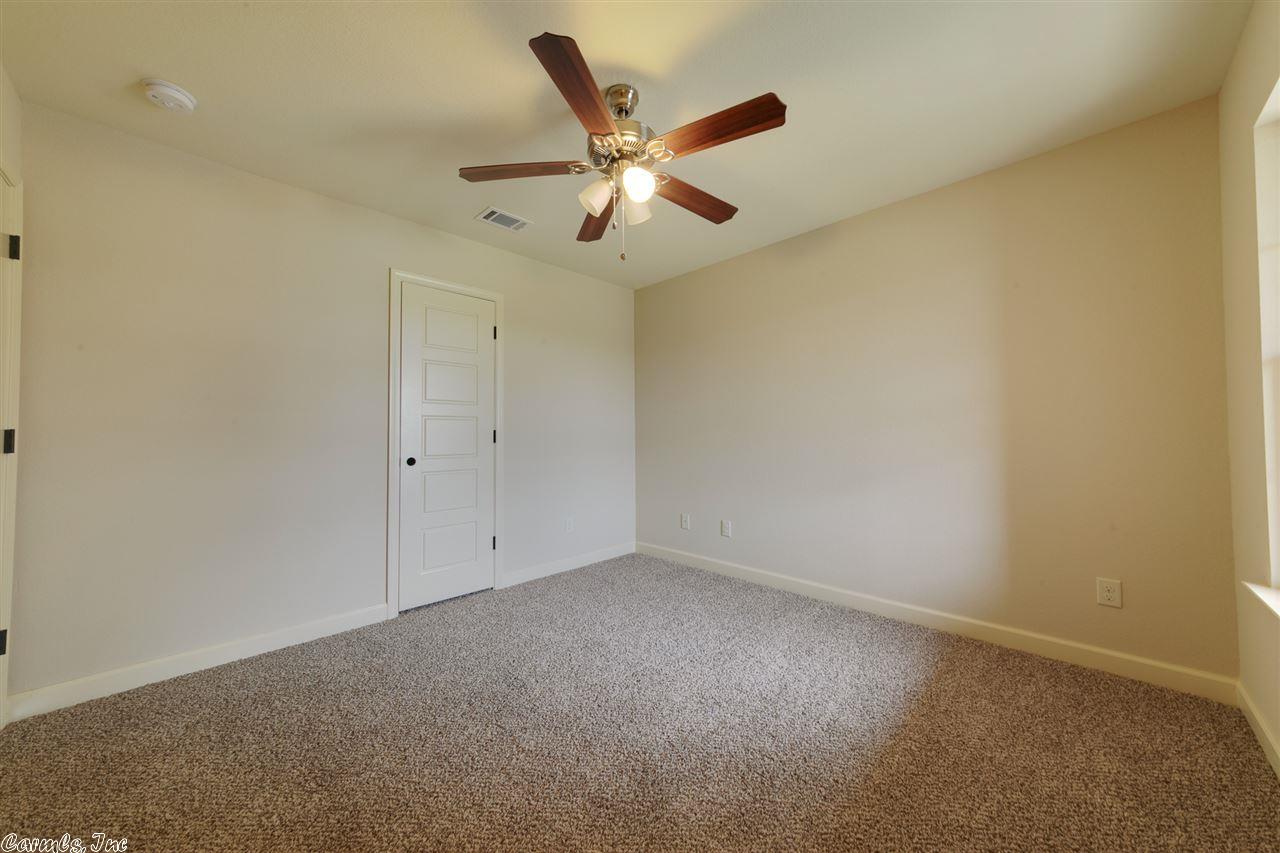 371 Bobwhite Holw, Lonoke, AR 72086 photo 37