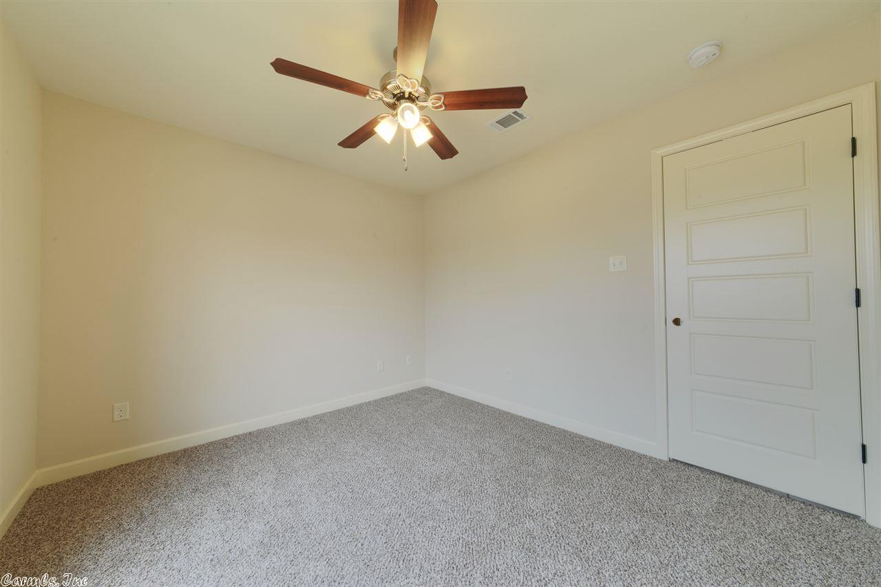 371 Bobwhite Holw, Lonoke, AR 72086 photo 32