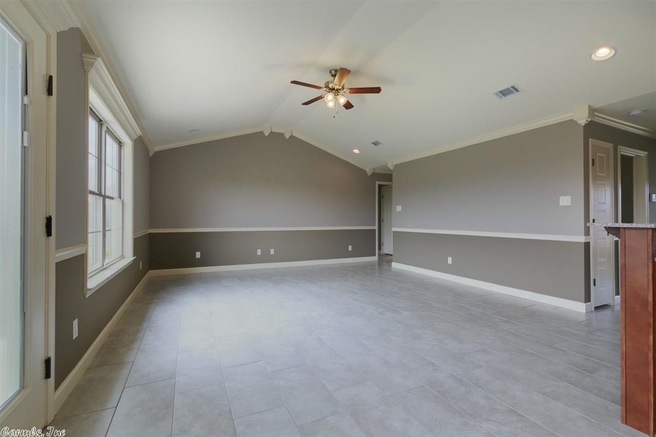 371 Bobwhite Holw, Lonoke, AR 72086 photo 7