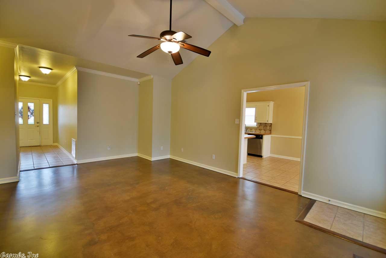 18 Overlook Cv, Cabot, AR 72023 photo 9