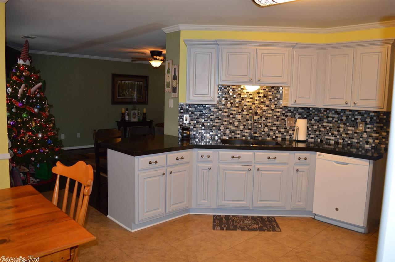 1209 Pleasant Pointe Cir, Bryant, AR 72022 photo 5