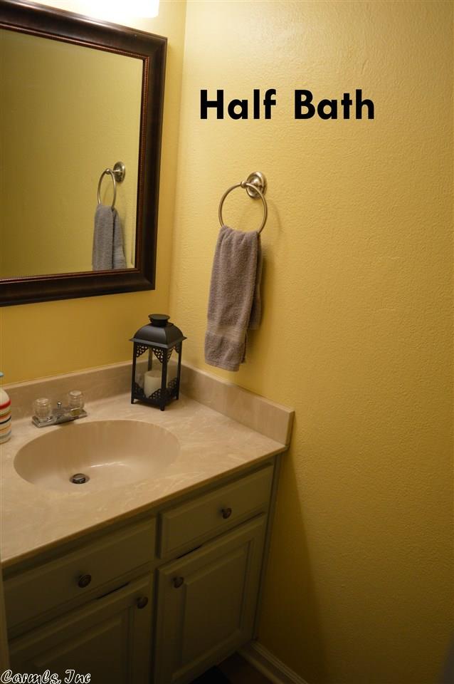 1209 Pleasant Pointe Cir, Bryant, AR 72022 photo 17