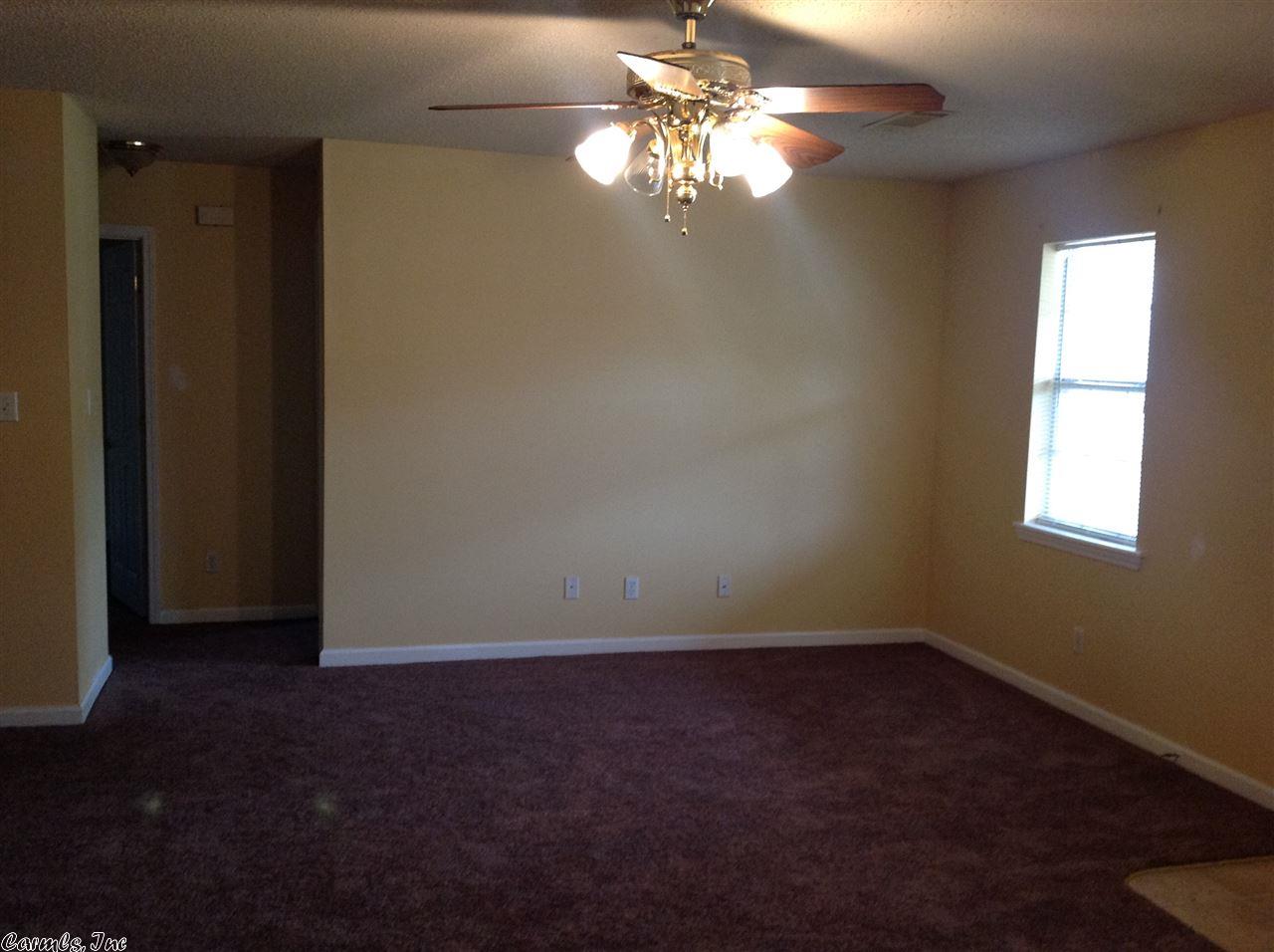 1010 E 10th Ave, Pine Bluff, AR 71601 photo 12