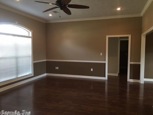 2009 Caleb Dr, Searcy, AR 72143 photo 4